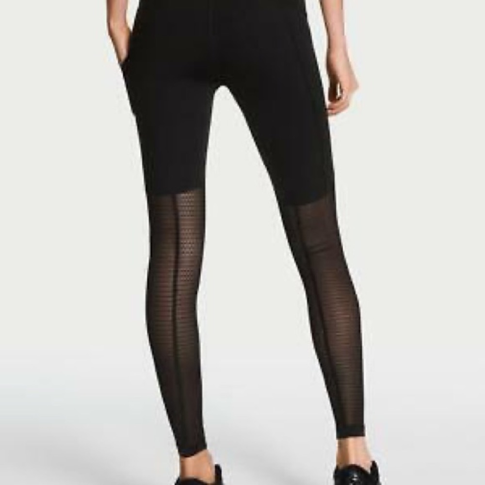 Victoria’s Secret size medium leggings grey